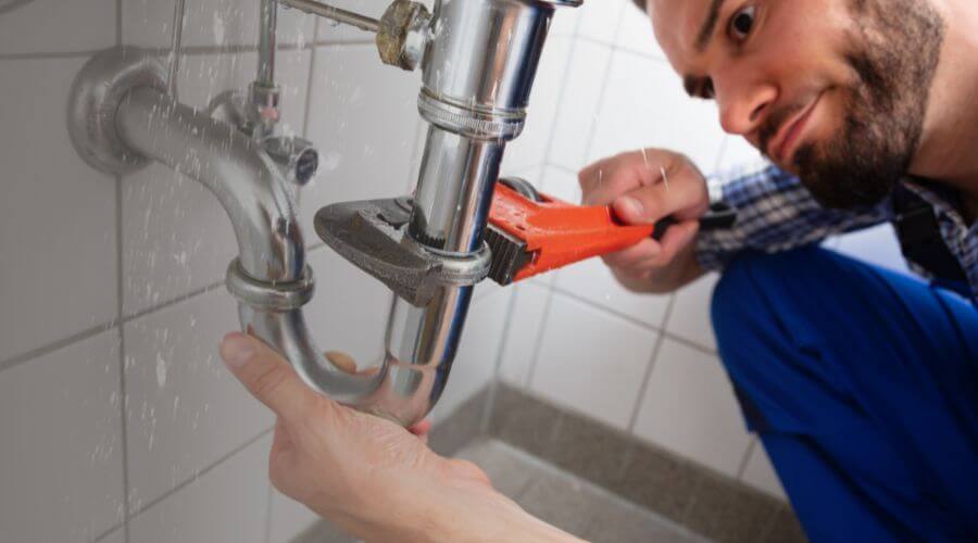 Professional clogged toilet repair services in Downing, MO